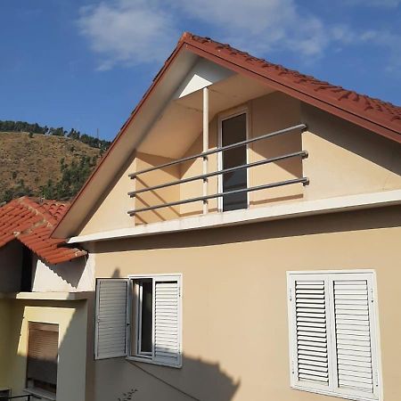 הוילה בראט Andrea House מראה חיצוני תמונה